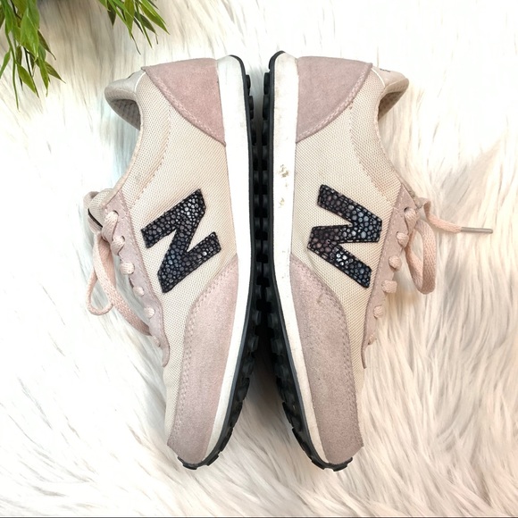 Pink New Balance 410 Sneakers size 8 - Picture 5 of 9